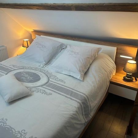 Chez Izza Chambre Au Calme 풀레인빌 외부 사진