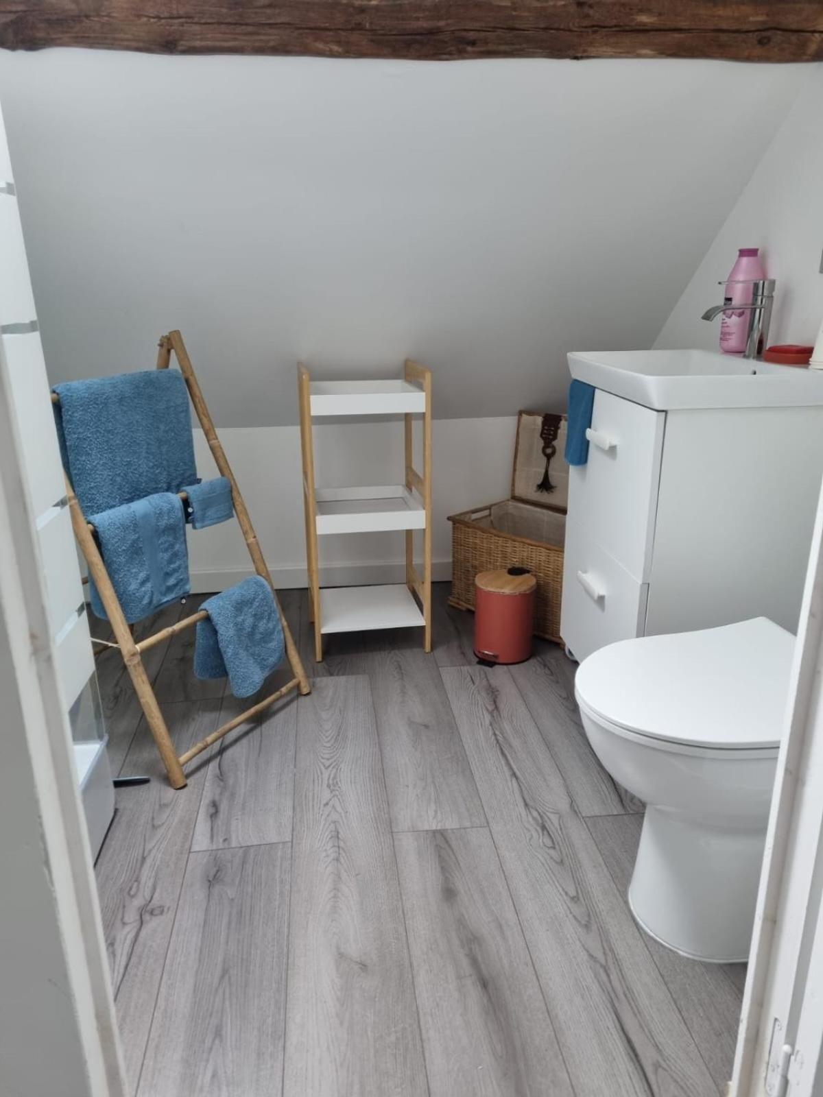 Chez Izza Chambre Au Calme 풀레인빌 외부 사진